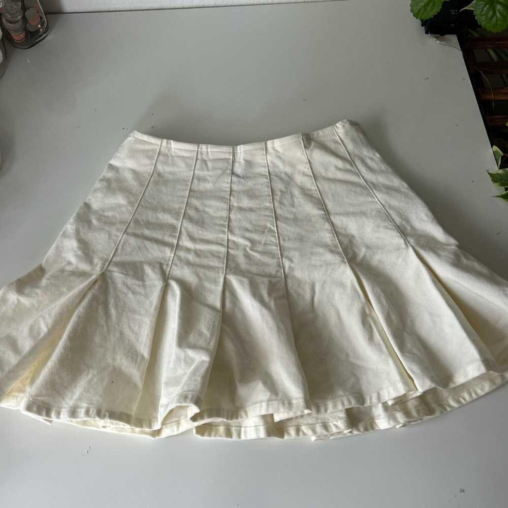 Forever 21 Cream Skater Skirt
